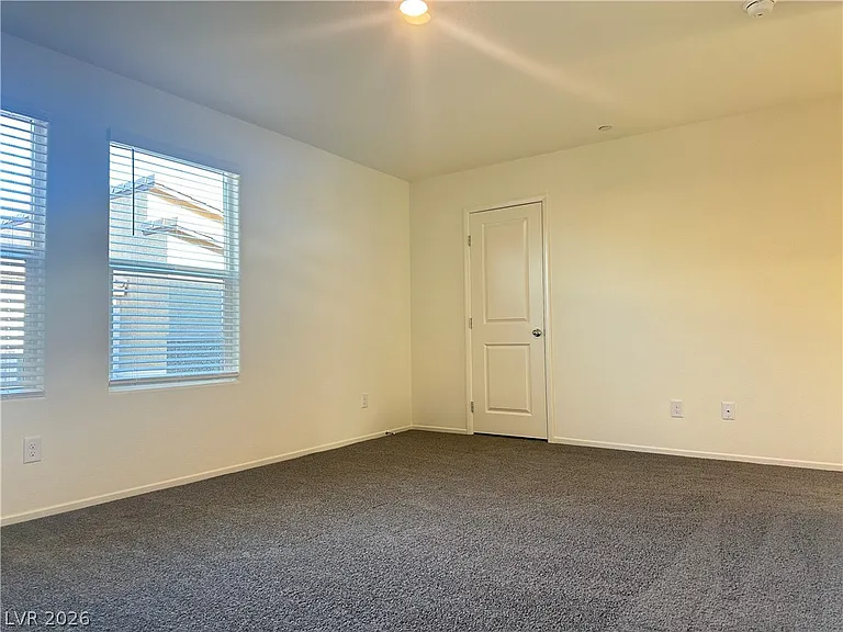 9918 Saffron Hills St — Photo 11
