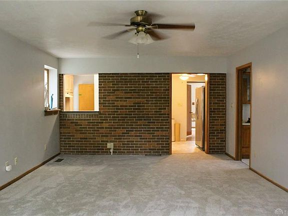 5th image of 1212 Larriwood Ave