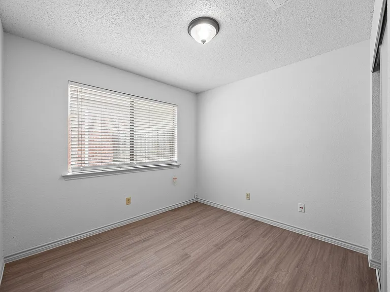14203 Anita Marie Ln #1 — Photo 9