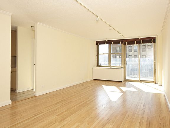 3rd image of 301 E 79th St APT 15J