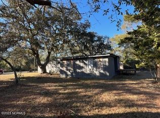 2498 Shoreline Dr SW, Supply, NC 28462