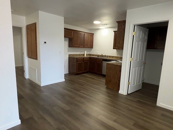 5th image of 2425 Briarwood Ct NW #2425