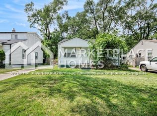 21415 Atlantic Ave, Warren, MI 48091