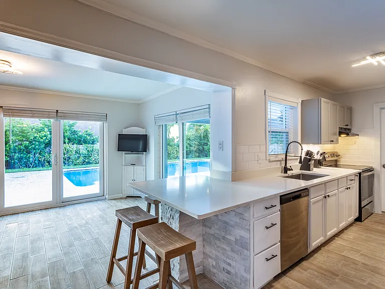 642 Bunting Dr — Photo 13