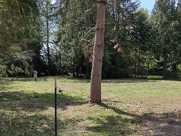 3rd image of 12495 NE Douglas Dr