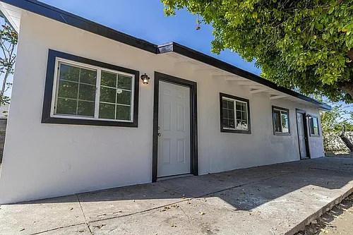 338 Augusta St #B Photo 1