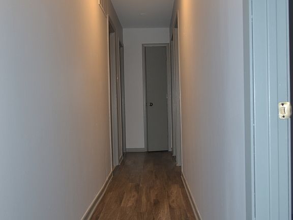 5th image of 16744 Lakewood Dr APT 1