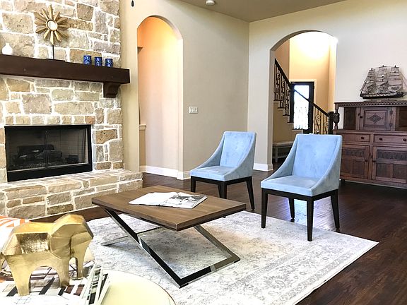 2nd image of 4337 Vail Dv