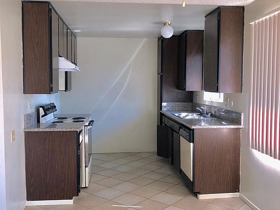 4th image of 401 E Bay State St #1T
