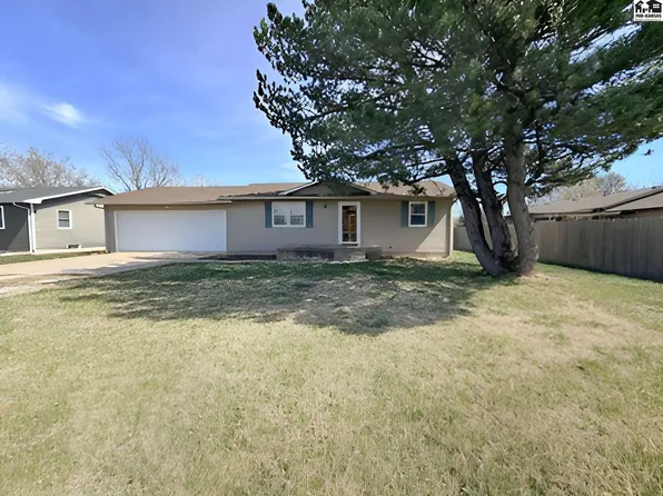 308 N Santa Fe St, Galva, KS 67443