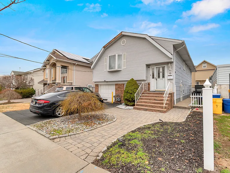 173 Paterson Ave — Photo 1