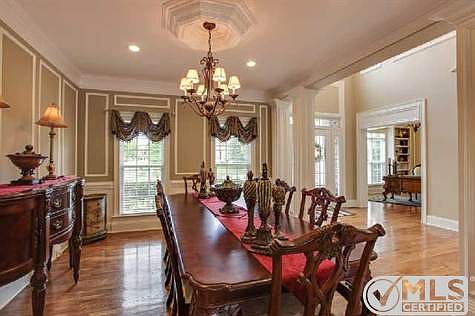 5th image of 1407 Savannah Park Dr
