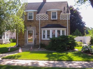 404 S Michigan St, Prairie Du Chien, WI 53821
