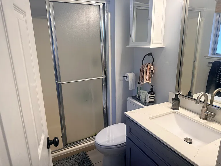 Upstairs bathroom
