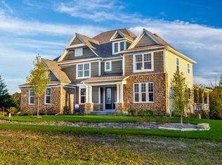 25359 N Tara Ct, Barrington, IL 60010