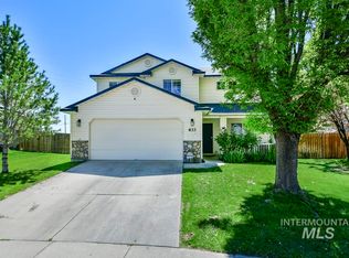 633 W Mulberry Loop, Nampa, ID 83686