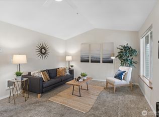 Camlyn Condominiums, Everett, WA 98208