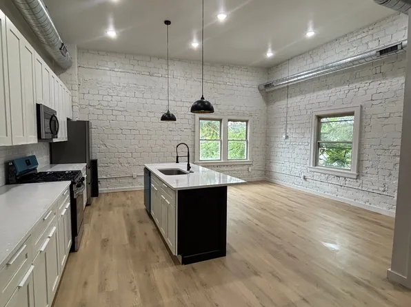 815 Jefferson Ave APT 5, Cincinnati, OH 45215