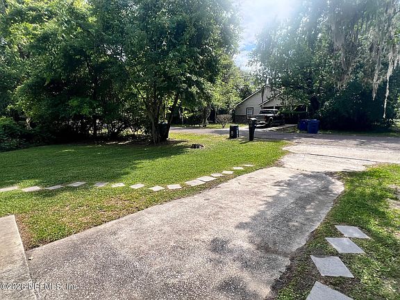 3rd image of 8815 3RD Avenue