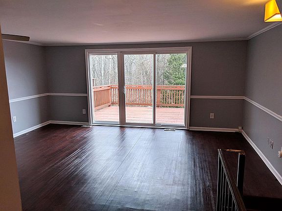 5th image of 14464 Black Horse Ct