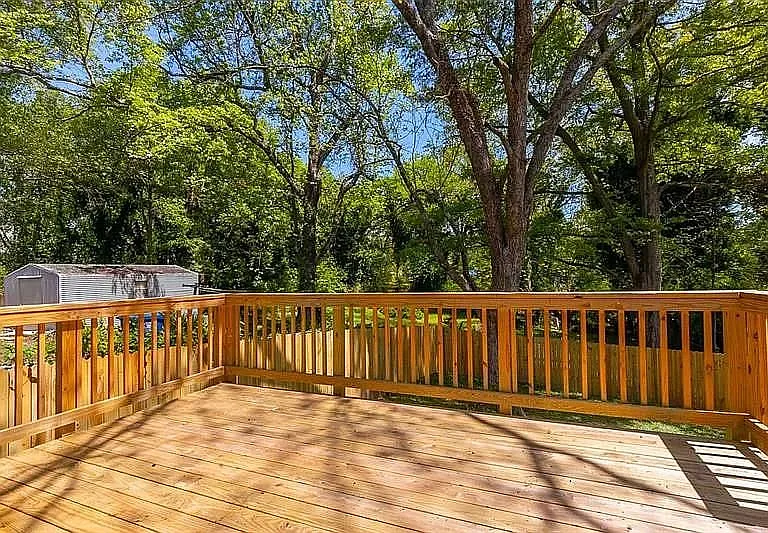 14 S Eugenia Pl NW — Photo 30