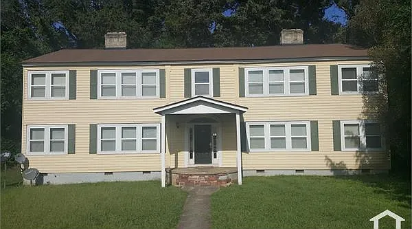 2 bed, 900 sqft, $1,500 — Photo 2