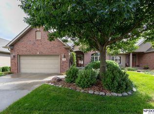 7514 Kentwell Ln, Lincoln, NE 68516