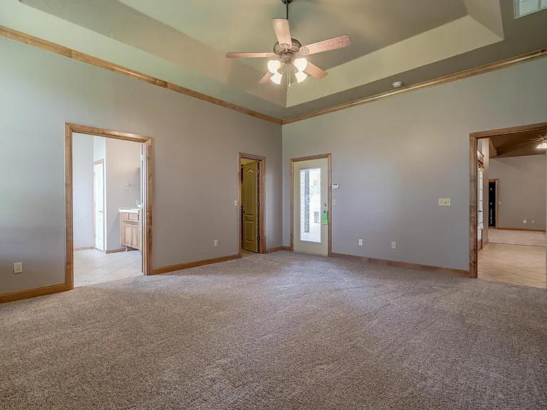 17108 Prestwick Cir — Photo 40