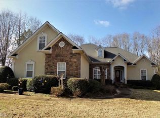 234 Willow Ridge Ln, Jackson, GA 30233