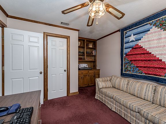 5th image of 2805 Mescalero Ct