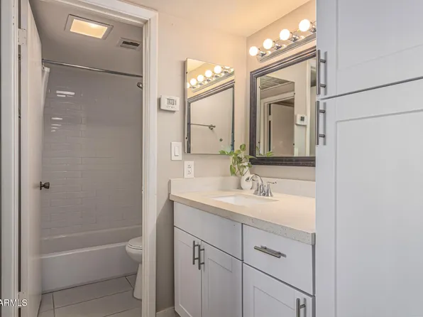 3033 E DEVONSHIRE Avenue #3028, Phoenix, AZ 85016