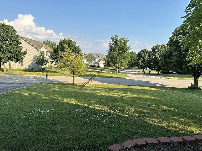 5490 Fox Path Ln — Photo 42