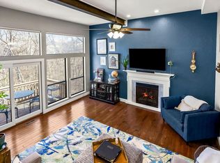 4906 NW Barry Rd, Kansas City, MO 64154