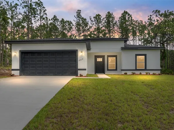 1809 W Linden Dr, Citrus Springs, FL 34434