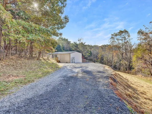 130 Conner Ln, Bedford, VA 24523