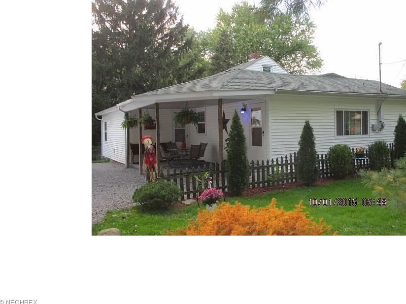 1st image of 2966 Trumbull Ave