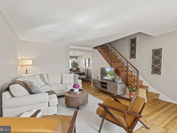 4329 O St, Philadelphia, PA 19124