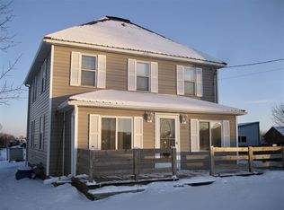 122 N Main St, Eastman, WI 54626