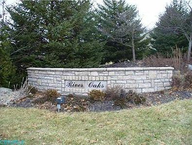 1st image of 369 Laurel Oak Ln