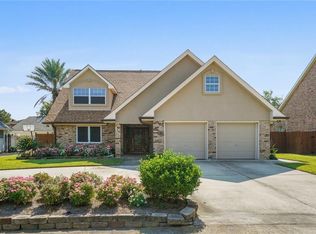 39 Chateau Rothchild Dr, Kenner, LA 70065