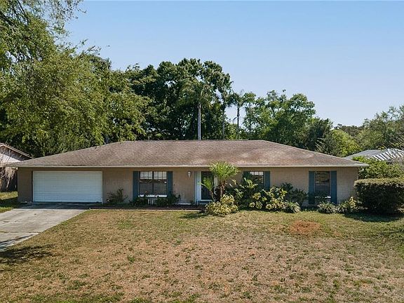 3rd image of 13323 Lake George Pl