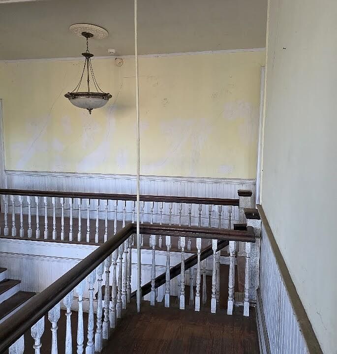 16th image of this home