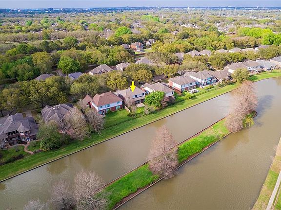5th image of 3414 Summer Bay Dr