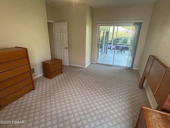 5th image of 38 Magnolia Dr S #S