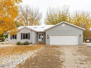 1822 32nd St S, Moorhead, MN 56560