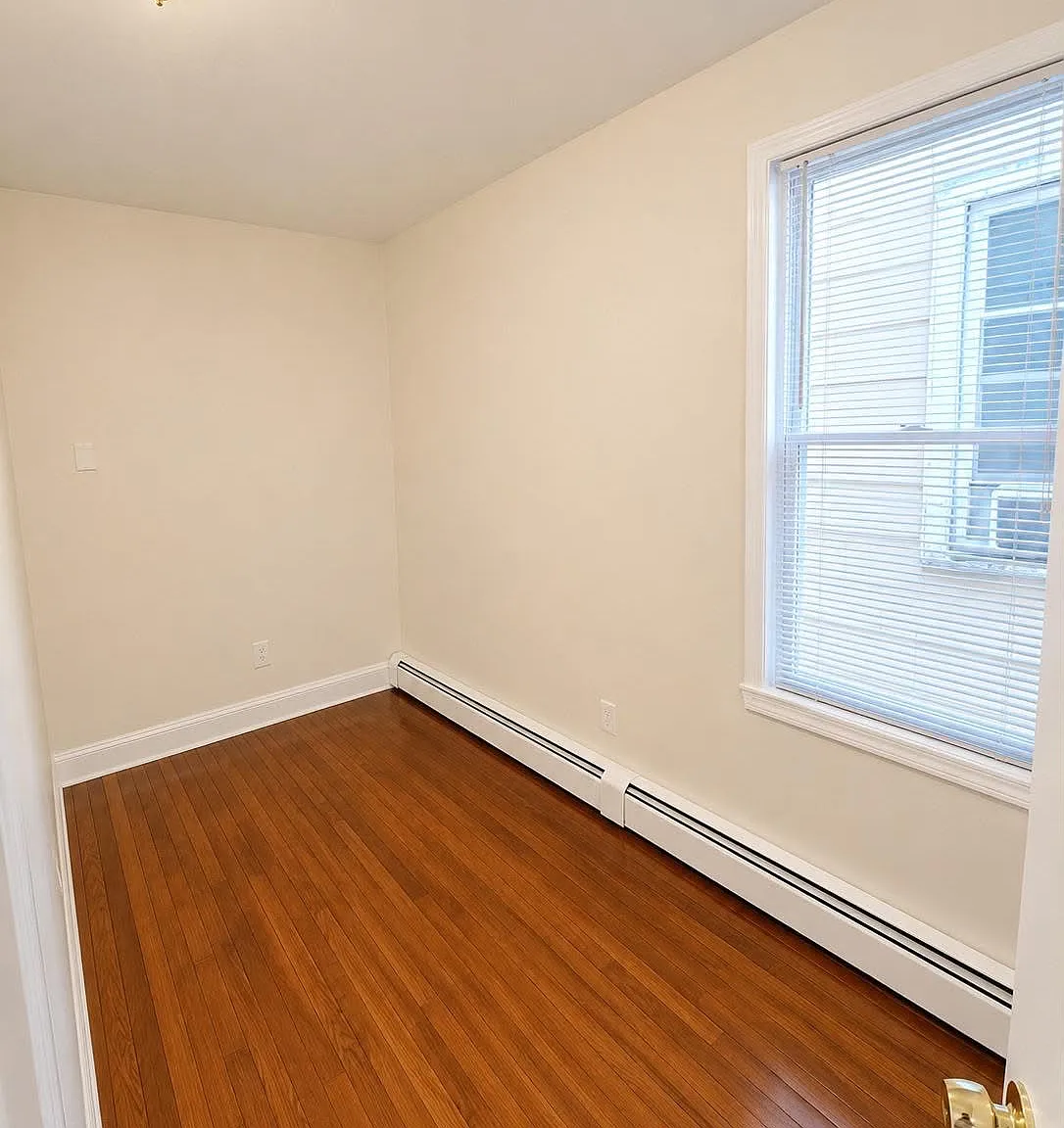 1 bed, 800 sqft, $1,895 — Photo 4