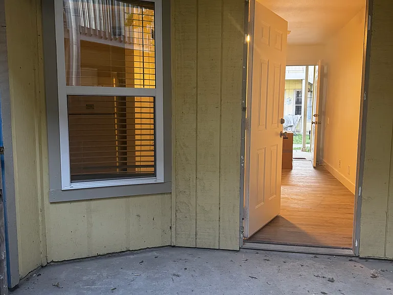 1638 W Woodlawn Ave #5 — Photo 9