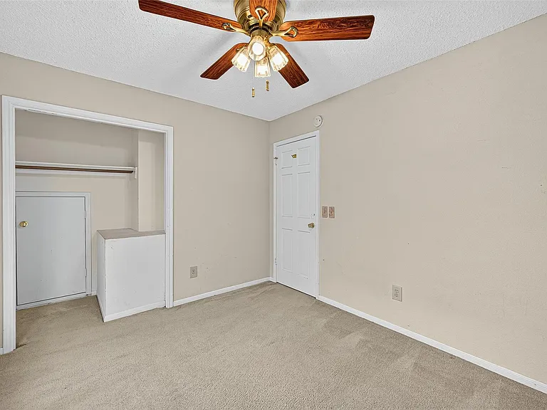 4514 Treasure Trl — Photo 29