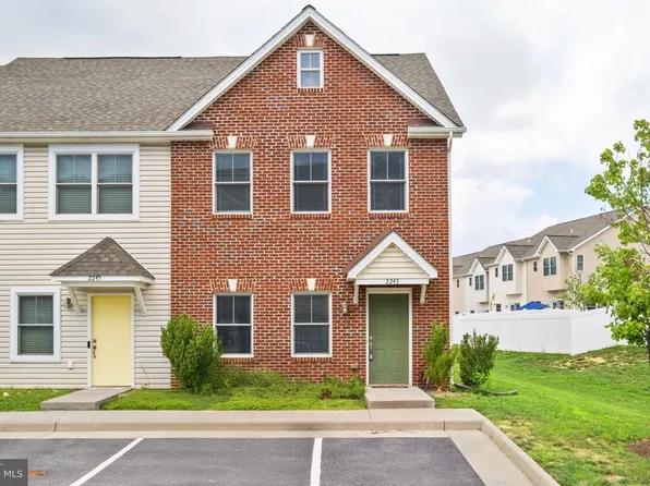 2243 Lapis Ln, Harrisonburg, VA 22801