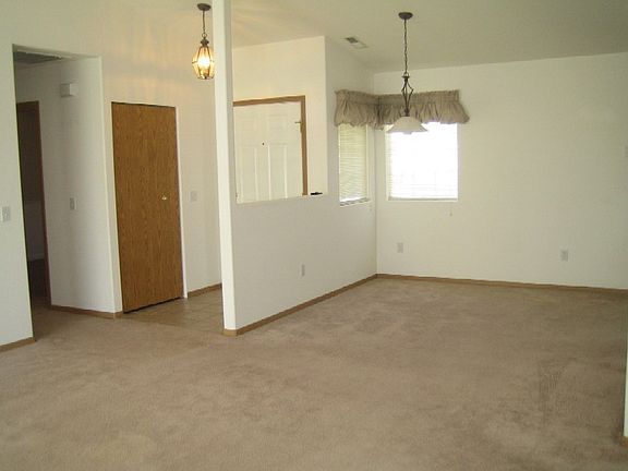 2nd image of 4511 Saguaro Dr